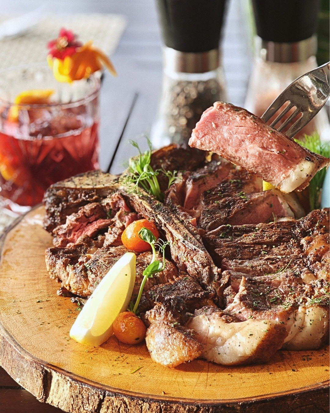 Azzurra - Florentine T-Bone Steak